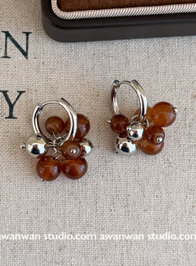 阿婉Wan 焦糖葡萄串~秋冬气质显脸瘦琥珀色耳环小众高级感耳饰