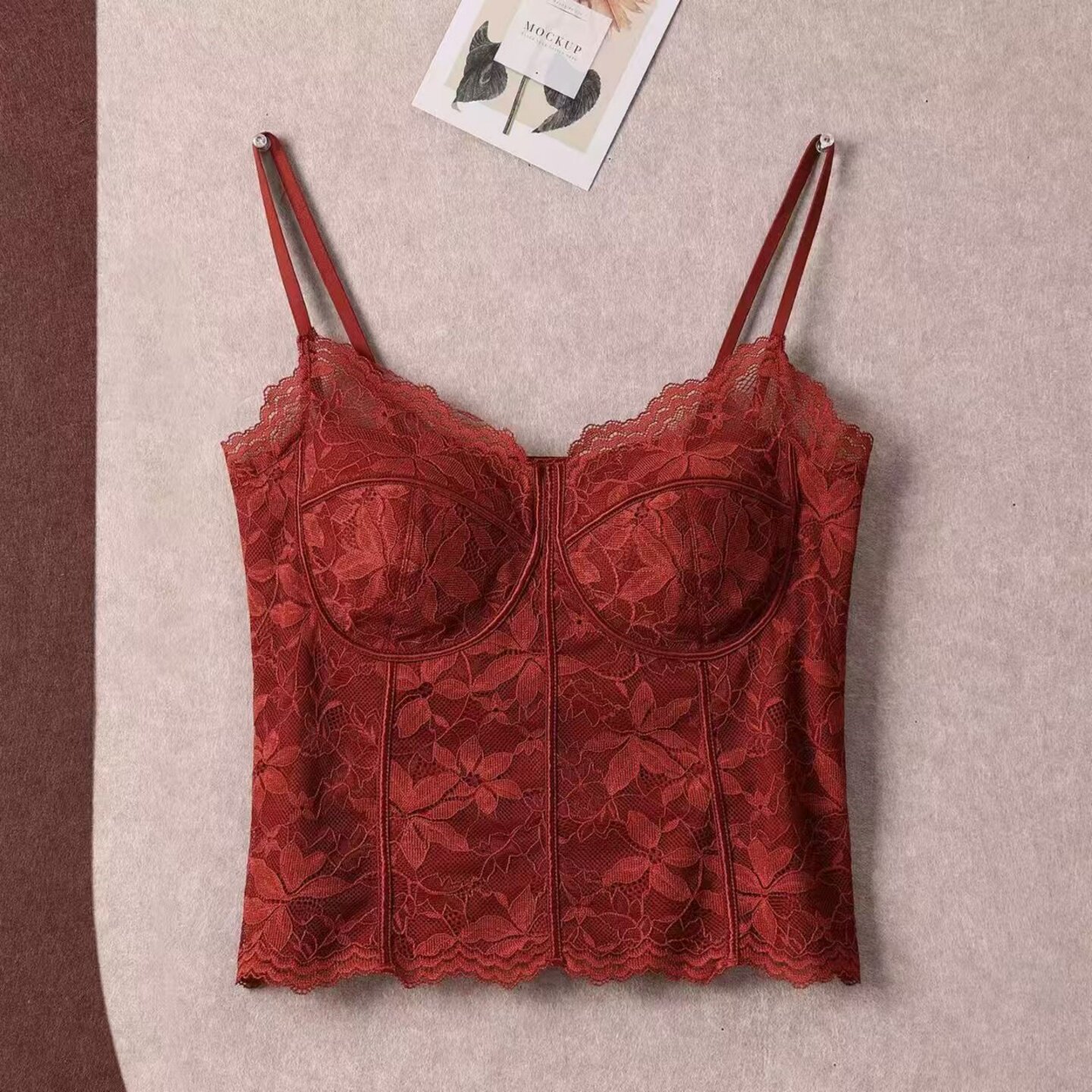夏季酒红色蕾丝吊带背心女带胸垫法式性感纯欲打底衫西装内搭上衣