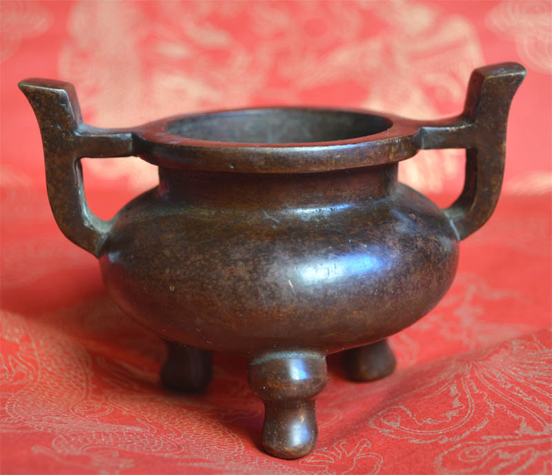 纯铜香炉 重568g 高仿双耳三足大明宣德炉底款宣 薰香香篆打拓