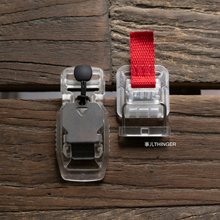 Buckle Hook 机能吸扣V 德国进口Fidlock磁力插扣－透明款