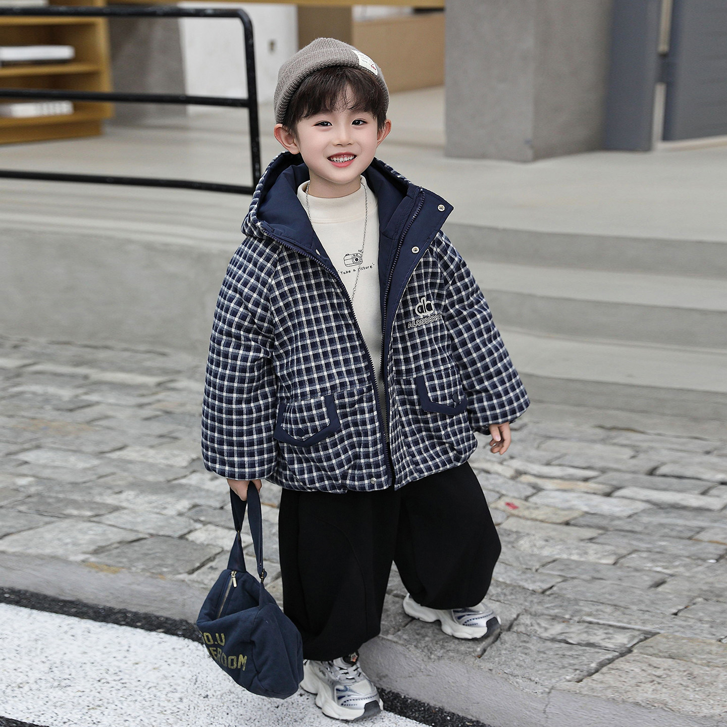 男童冬装格子棉服外套2025冬季新款女宝宝洋气加夹棉加厚连帽棉衣