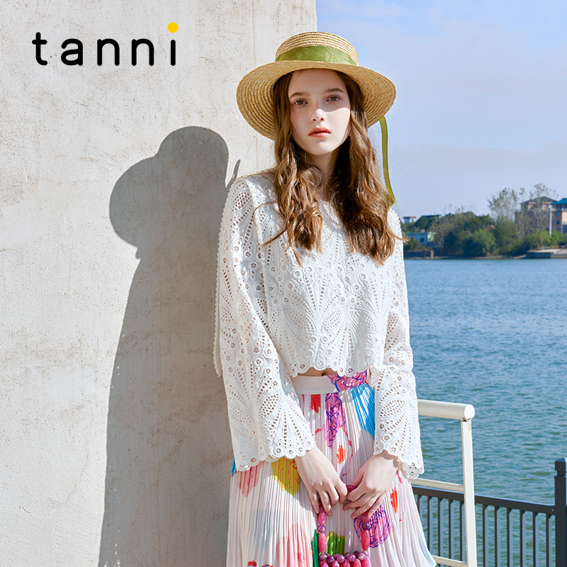 tanni度假风优雅时尚气质上衣