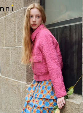 tanni25冬新款复古浪漫翻领收腰时尚廓形机车短款棉服TO31CJ200A