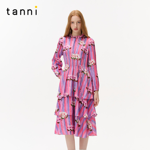 tanni25秋冬新款 连衣裙TO31DR024A 温柔气质风荷叶边收腰印花长款