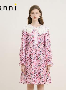 tanni新款优雅气质圆领花苞袖设计收腰连衣裙TM31DR045A