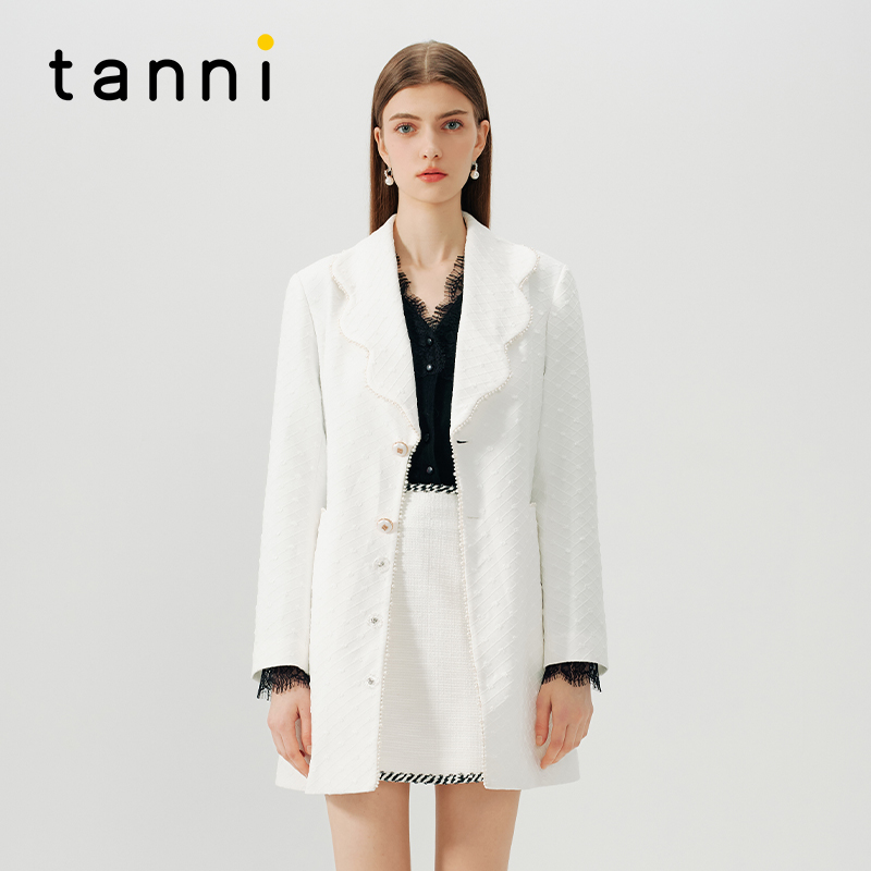 tanni小香风风衣款花瓣领连衣裙