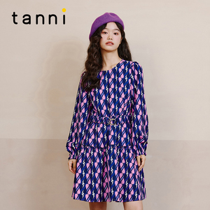 tanni商场同款紫色印花优雅甜美气质圆领长袖连衣裙TL31DR016A