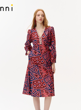 tanni优雅气质红色节日氛围高腰显瘦V领长袖印花连衣裙TO31DR011A