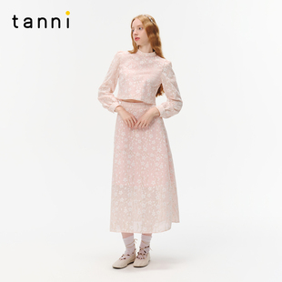 tanni早春新款 TO31BL200A 甜美千金风空气层绣花上衣半身裙套装