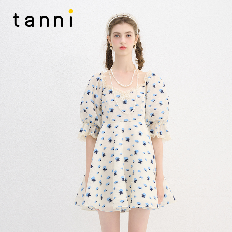 tanni浪漫优雅复古方领公主裙