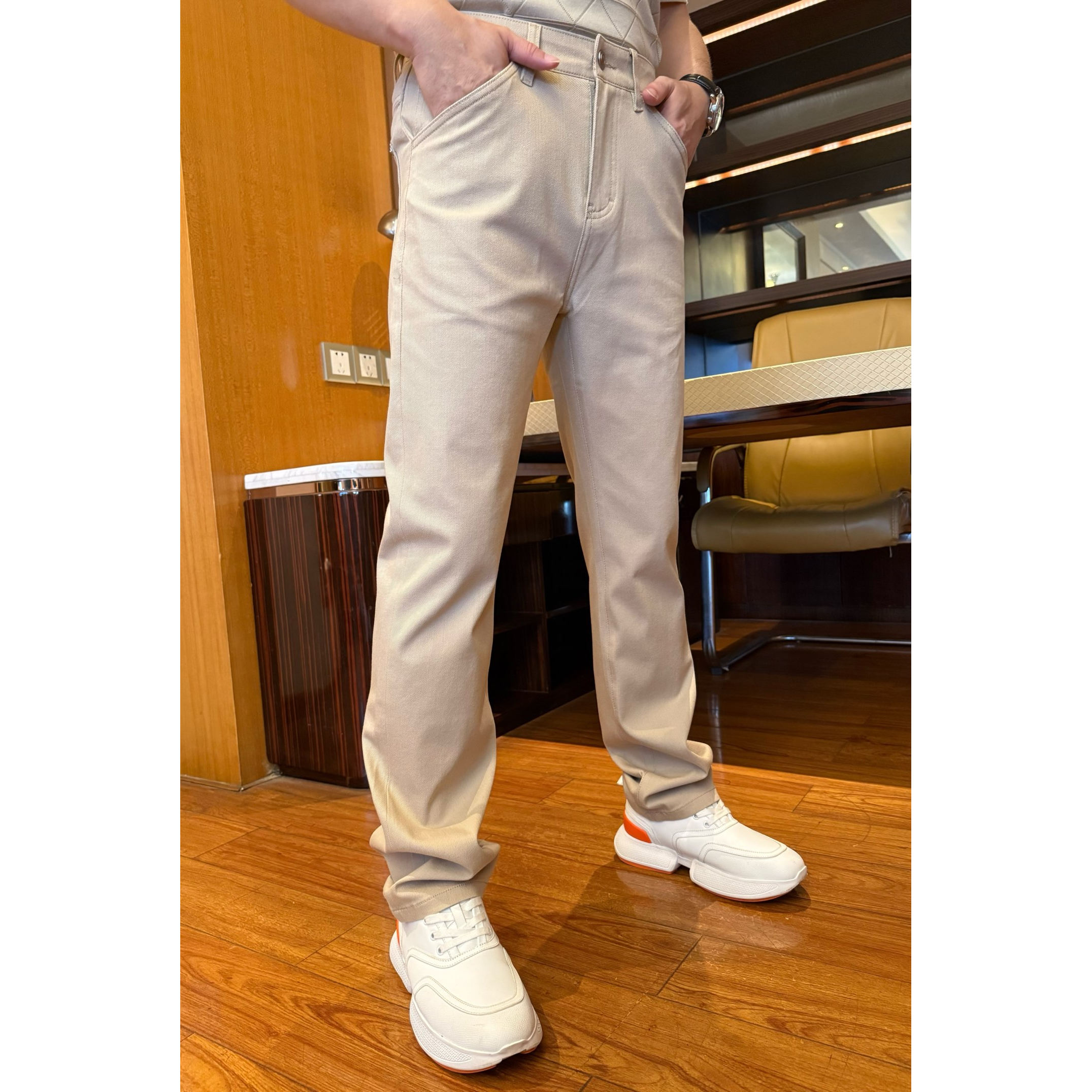 轻奢男士斜纹直筒裤精细走线后腰皮标修饰腿型日常通勤百搭男长裤