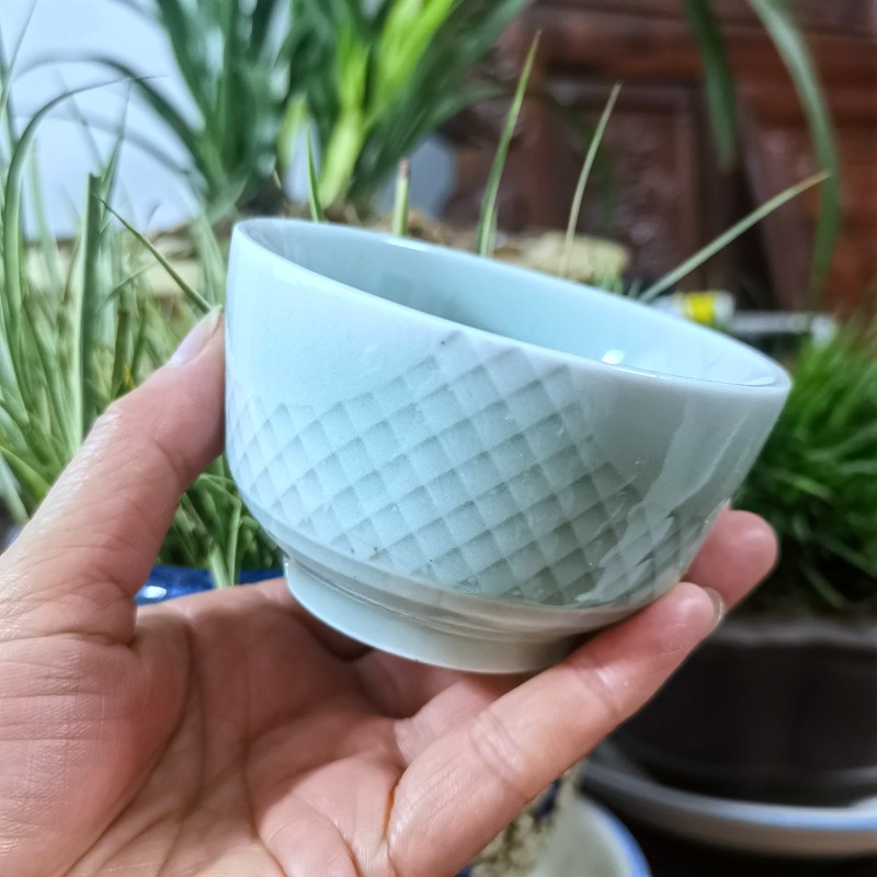 宜兴库存青瓷网纹杯越窑