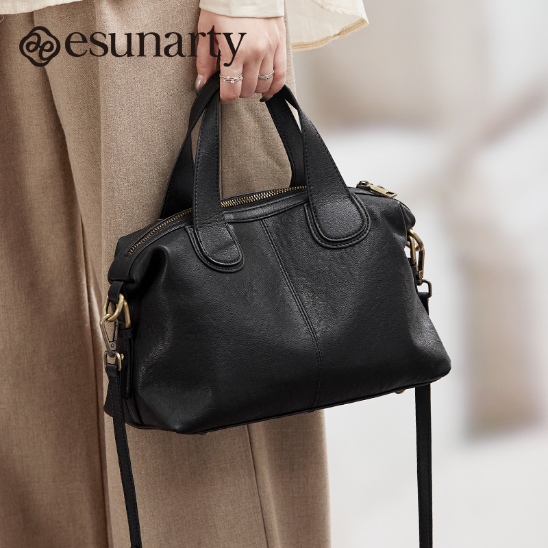 真皮手提包女2025新款头层植鞣牛皮波士顿枕头包高级感单肩斜挎包