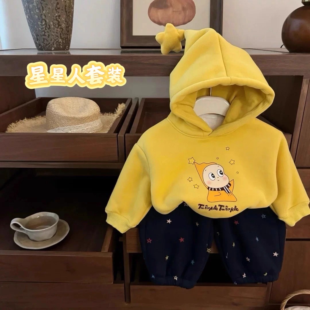 星星人女宝宝秋冬加绒加厚套装