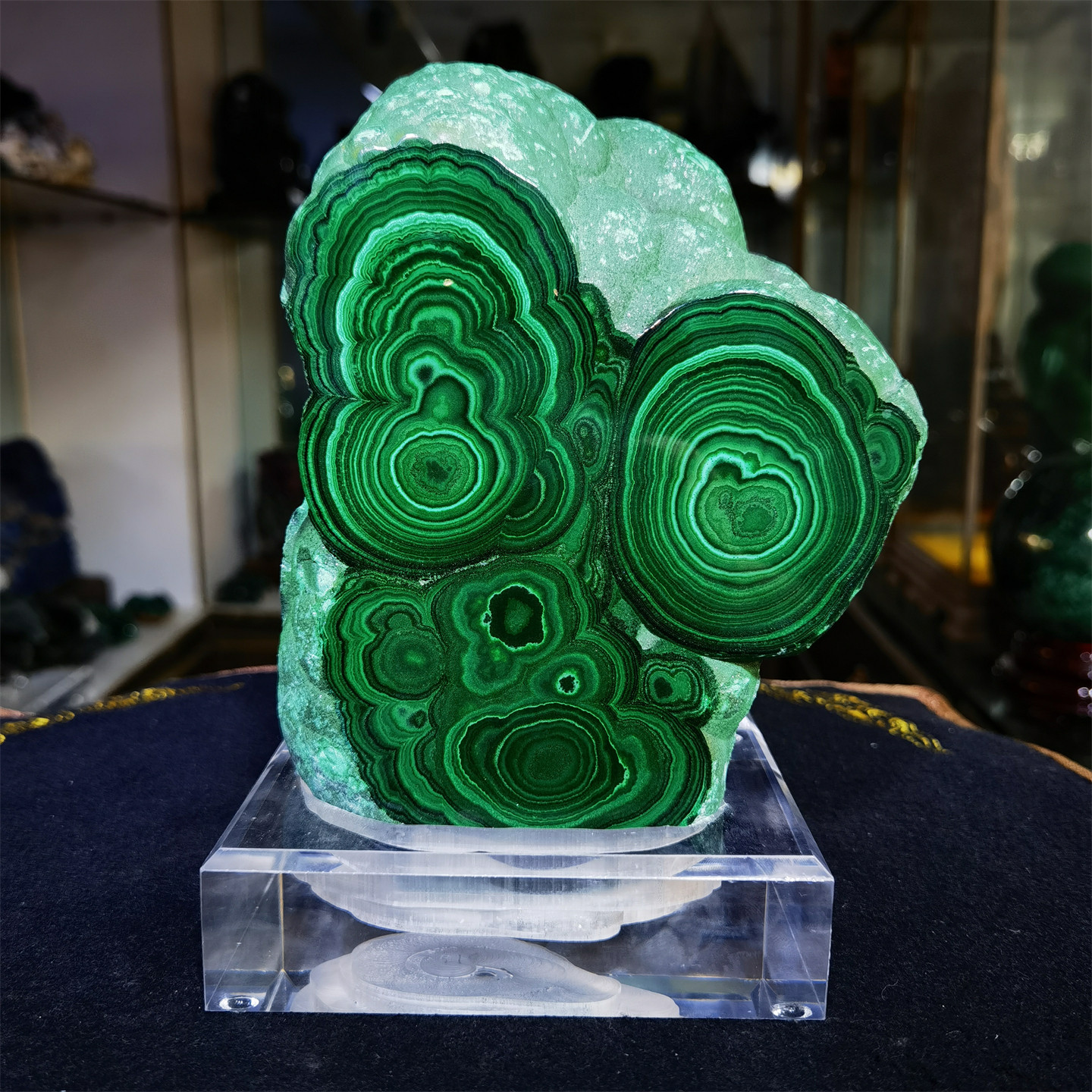 纯天然孔雀石原石摆件观赏奇石客厅玄关装饰收藏矿石教学研究标本