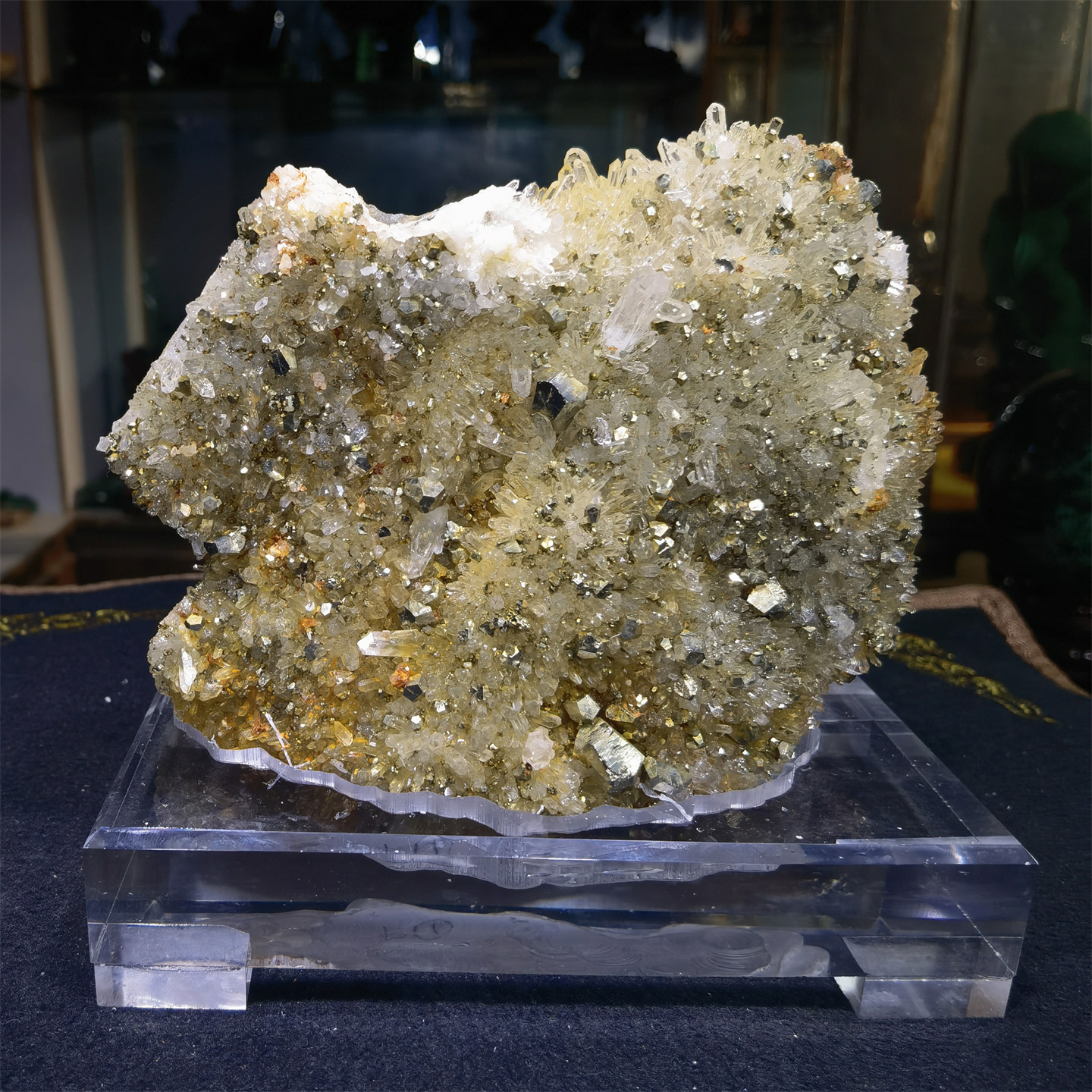 天然黄铁矿水晶摆件缅甸水晶矿物晶体教学科普水晶标本奇石观赏