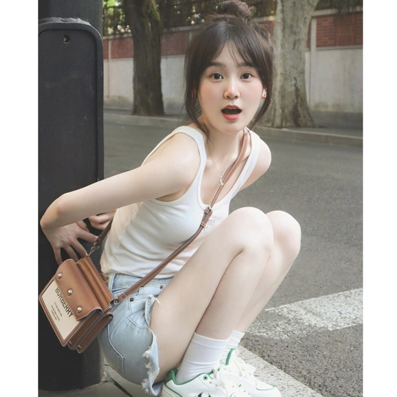 带胸垫甜辣U领吊带背心女