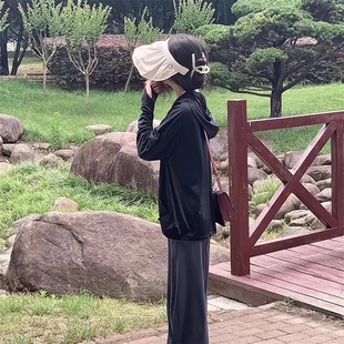 冰丝凉感连帽防晒衣夏季 防紫外线宽松休闲上衣 薄款 外套女2025新款