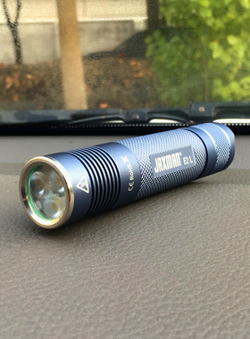 JAXMAN E2L三头磨砂TIR透镜强光均匀大泛光18650一体仓小直手电筒