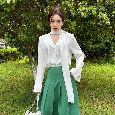 taupe商店氛围感复古美人飘带衬衫绝美松针提花肌理V领显瘦高级感