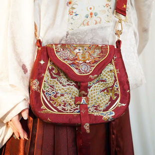 云深雾浅 龙鳞 原创织金龙头汉服货郎包百搭红色包斜跨单肩古风包