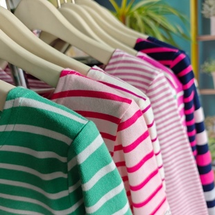 高品 大码 英伦风 J家春新女100%纯棉厚实印花T恤圆领条纹长袖