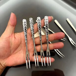 304不锈钢甜品叉蛋糕点心精致水果叉子网红摆拍聚餐吃蛋糕的叉子