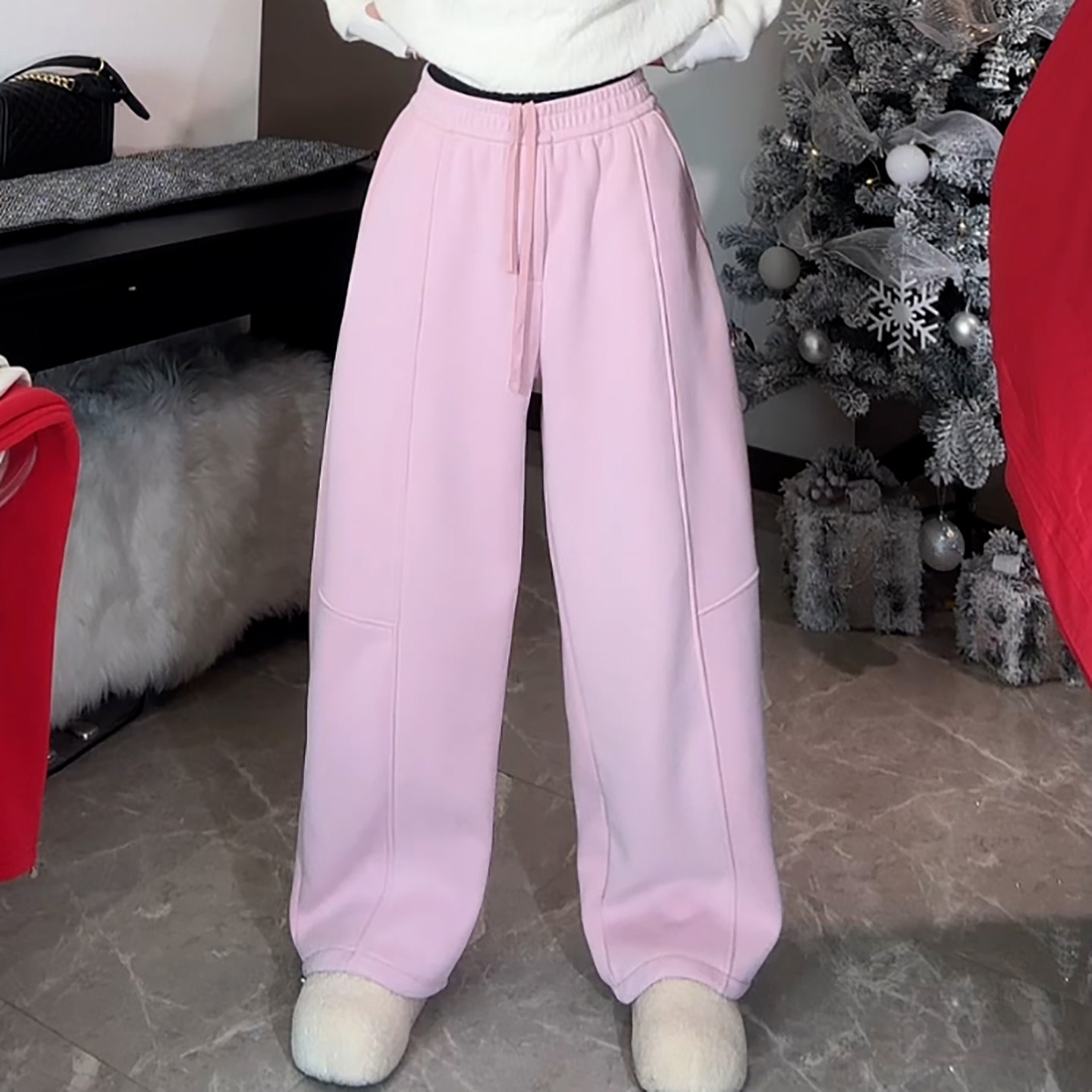 Ader松紧腰抽绳运动阔腿弯刀卫裤2026春季新款宽松百搭垂感休闲裤,女装/女士精品,大码裤装,淘宝优惠券,粉丝福利购,淘宝优惠卷