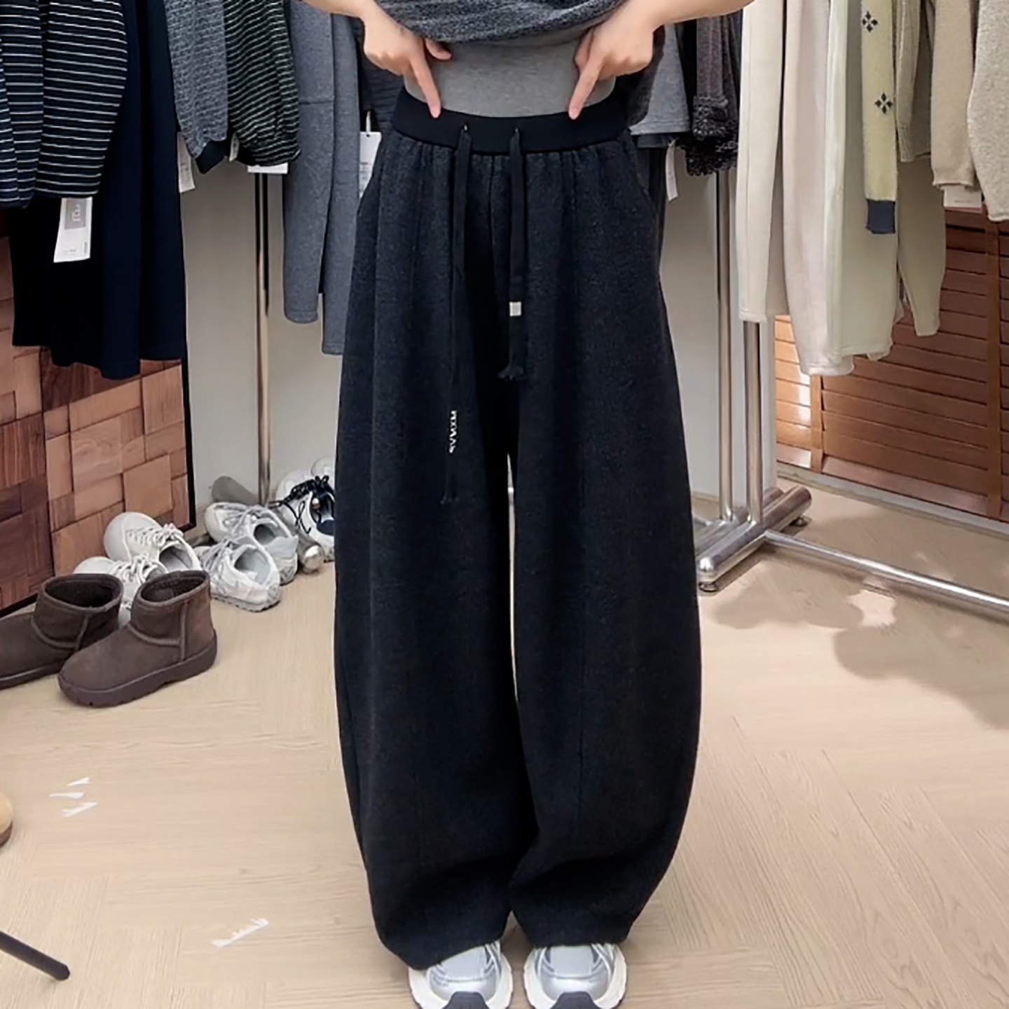 时尚百搭黑灰色毛呢阔腿弯刀裤女
