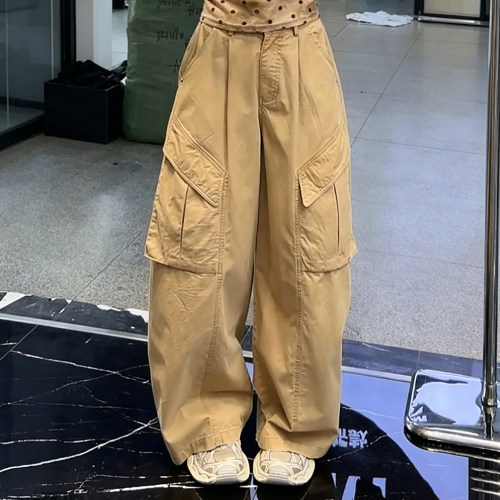 舒适有型个性工装风阔腿弯刀长裤