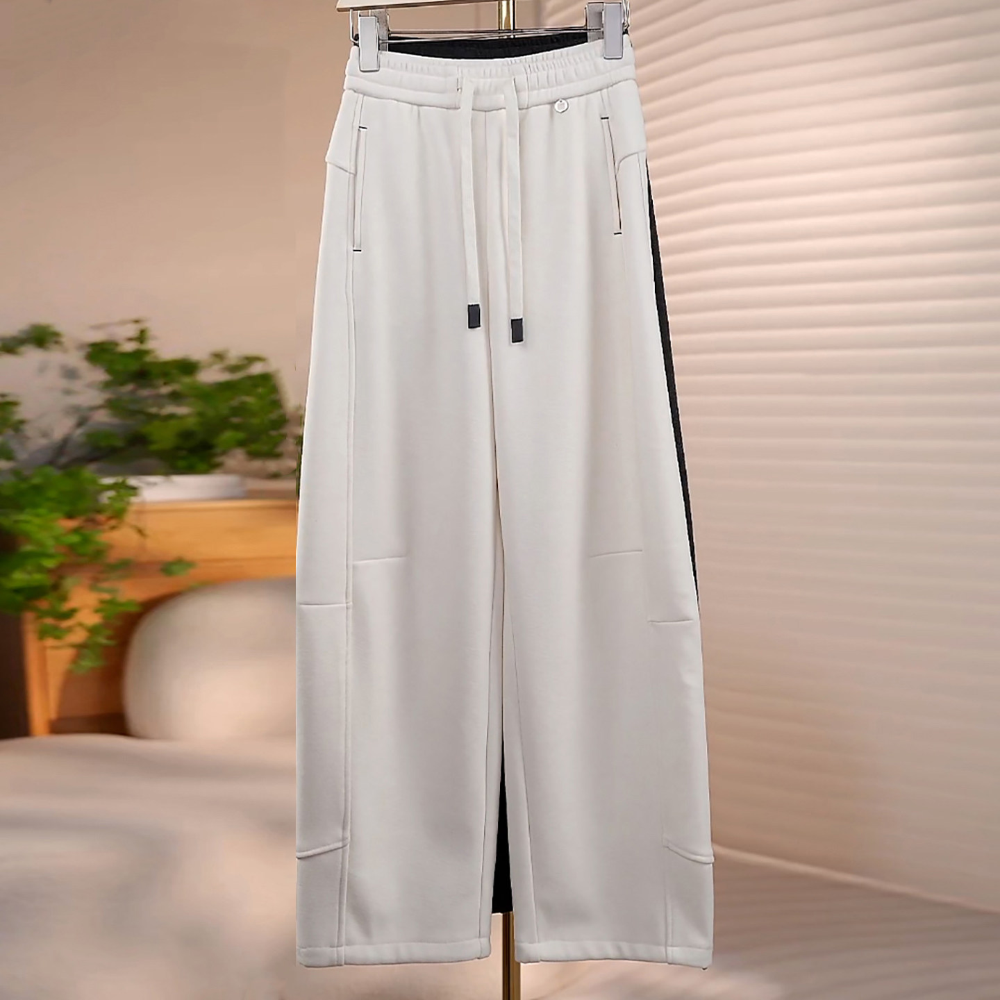 Ader松紧腰抽绳休闲卫裤女2026早春新款可束脚运动阔腿垂感弯刀裤,女装/女士精品,大码裤装,淘宝优惠券,粉丝福利购,淘宝优惠卷