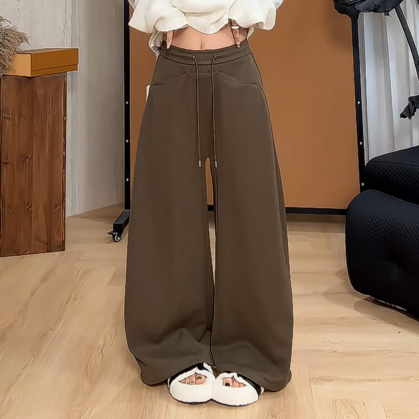 Ader舒适高腰垂感休闲卫裤女2026秋冬新款宽松慵懒风遮肉阔腿裤子