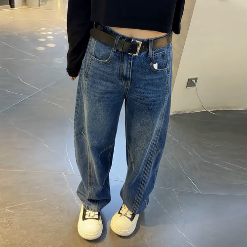 潮流百搭复古水洗阔腿弯刀牛仔裤