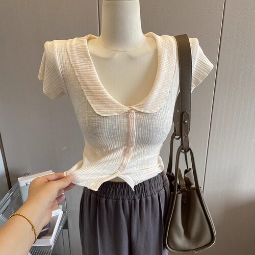 显瘦短款短袖T恤上衣女打底衫