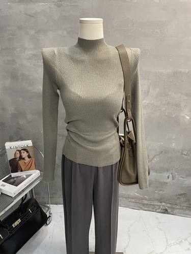 半高领针织衫修身打底女长袖内搭