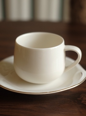 日本产vintage Richfield、Seyei 骨瓷马克杯、甜品碟