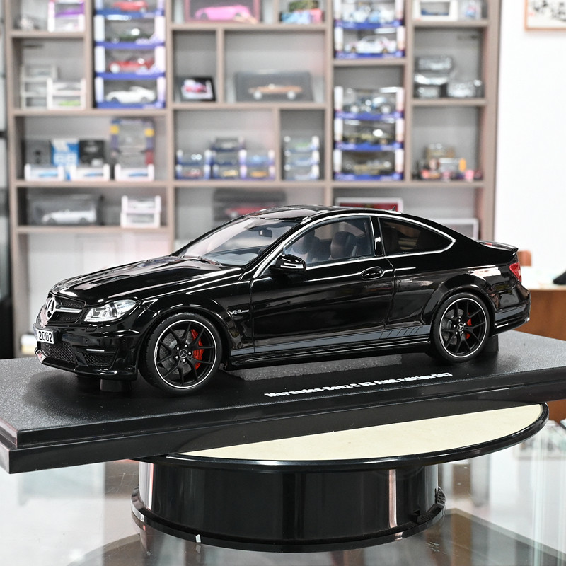 奔驰C63AMG限量汽车模型