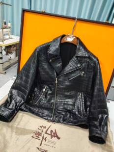 高级私人定制进口鳄鱼皮衣湾鳄男士短款翻领机车风真皮夹克外套