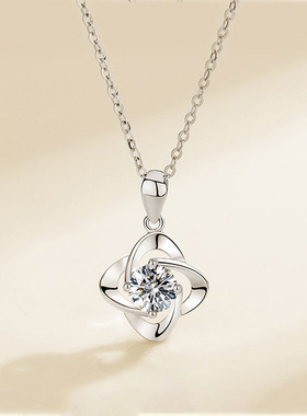四叶幸运草项链女轻奢