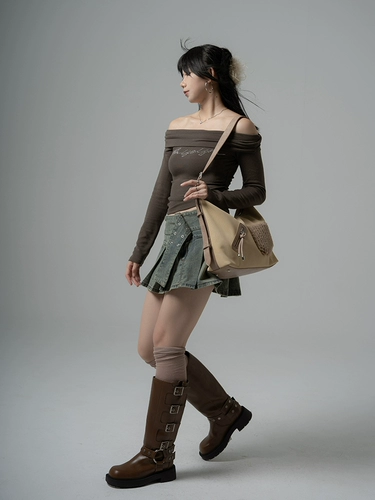 Оригинальная вместительная и большая демисезонная дизайнерская сумка на одно плечо