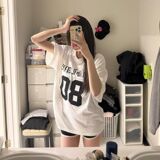 白色