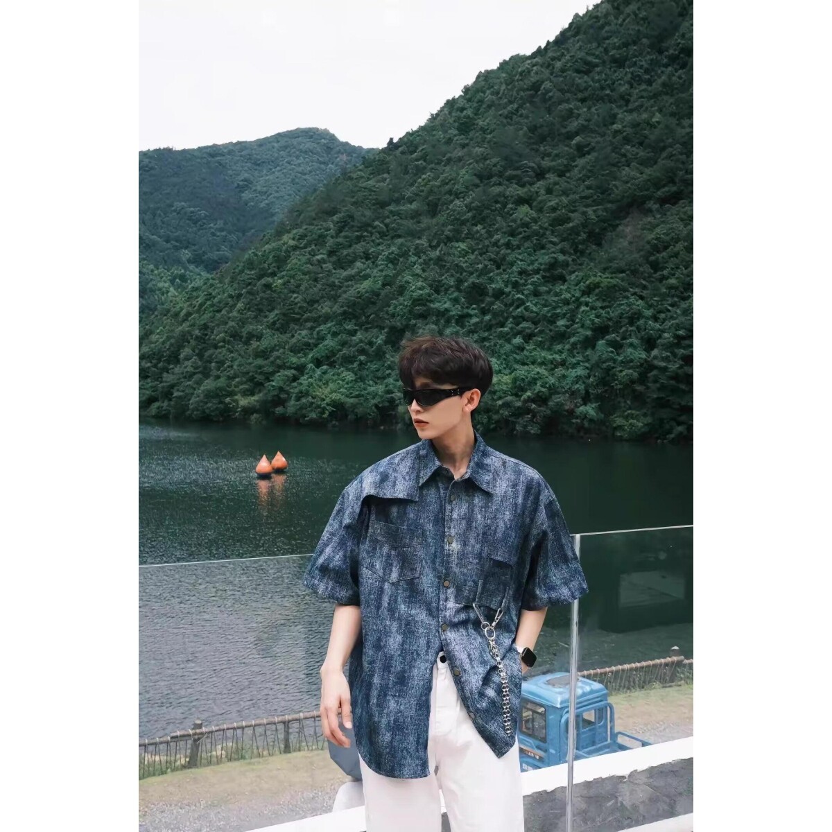 美式复古蓝色牛仔外套夏季凉感做旧扎染设计衬衣男士垫肩短袖t恤,男装衬衫,星座513