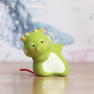 龙年生肖新款 龙虎作2024小摆件汽车内饰品办公桌面礼物可爱萌进口