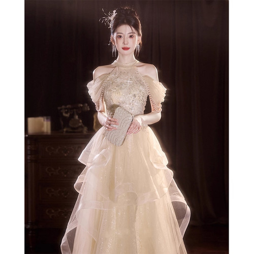 香槟色挂脖晚礼服成人礼年会主持