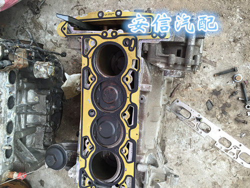 别克 君威 君越 新景程 新GL8 2.0 2.4 中缸 缸体 曲轴