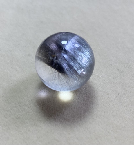 14.7mm（无任何优化和入胶）巴西天然超顺猫眼黑银钛晶花单珠