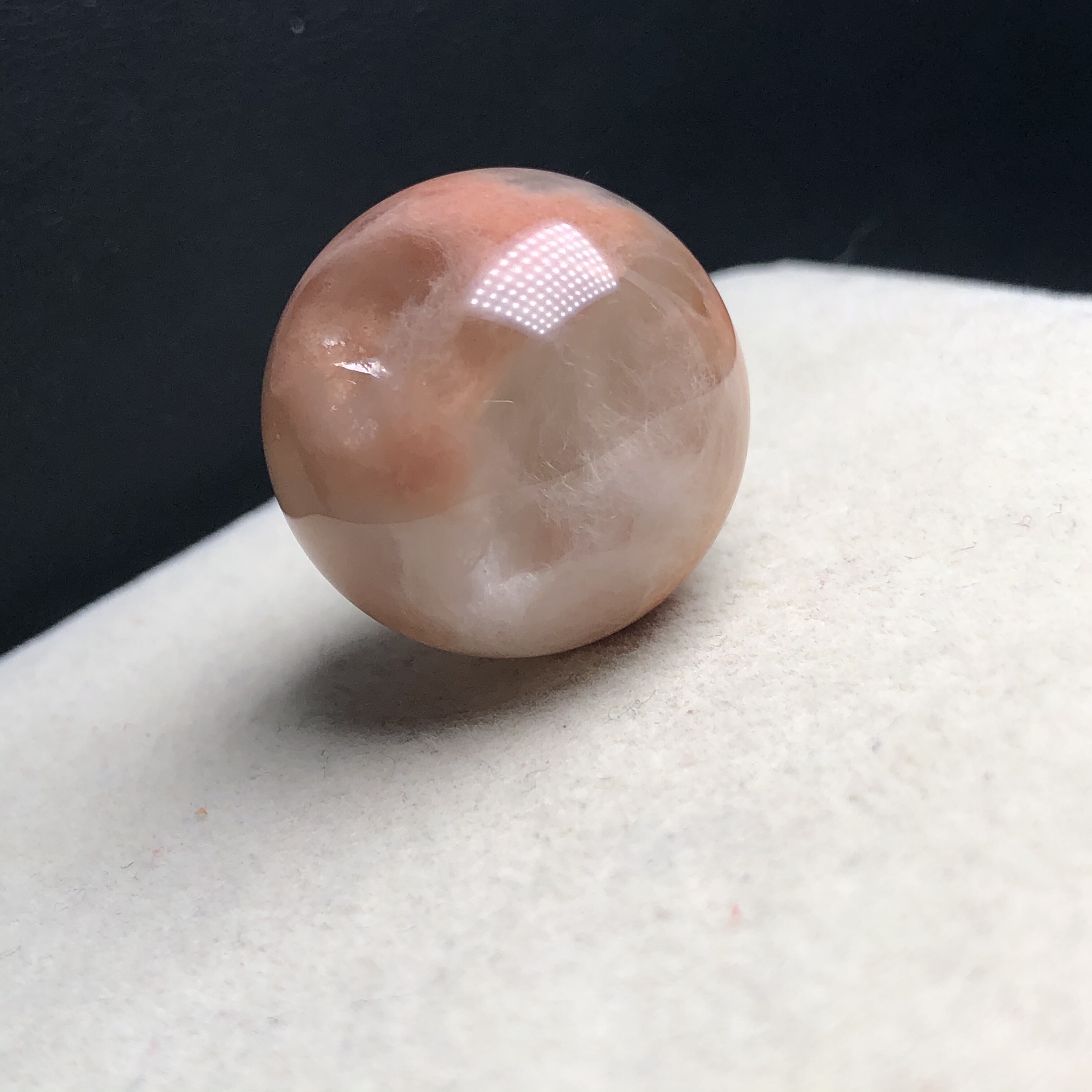 21.8mm老矿卷毛天然水晶粉兔毛单珠 落霞