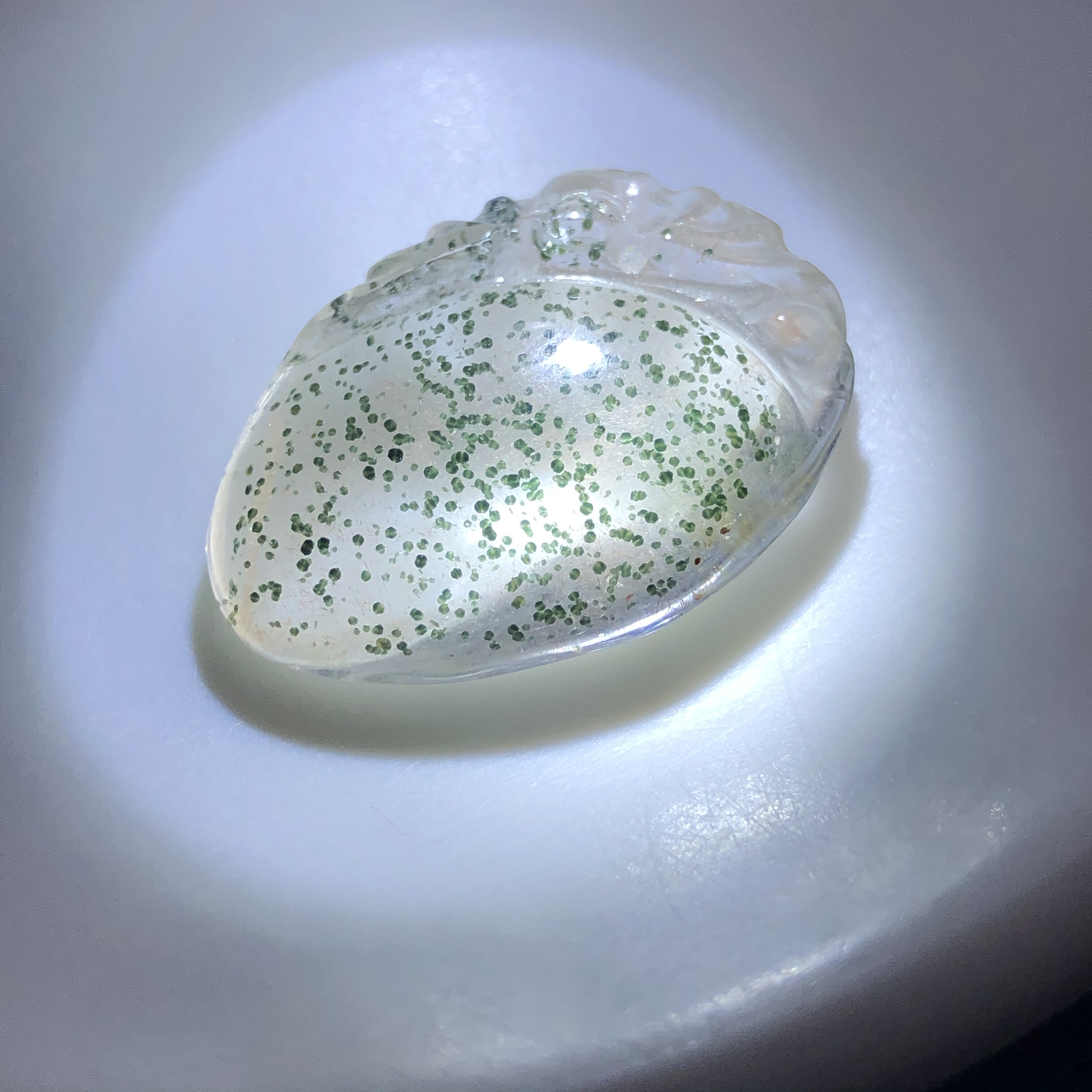 玩家推荐稀有料珍贵巴西老矿绿色矿石宝石包裹体水晶吊坠