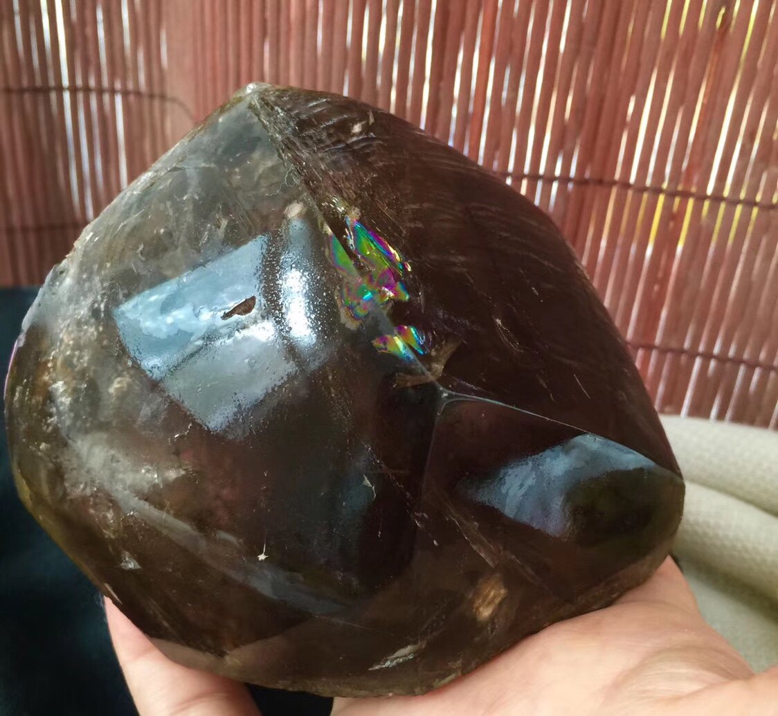 天然茶水晶金字塔原石摆件