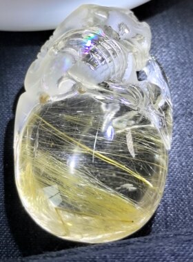 老矿福利巴西金钛晶金发晶彩虹水晶雕刻貔貅吊坠